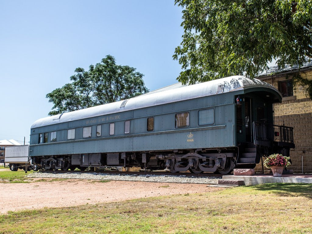 Cozy Up, Texas: The 6666 Pullman Train Car